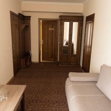Hotel Korona Kolybayevka 外观 照片
