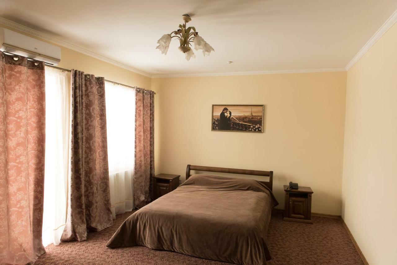 Hotel Korona Kolybayevka 外观 照片